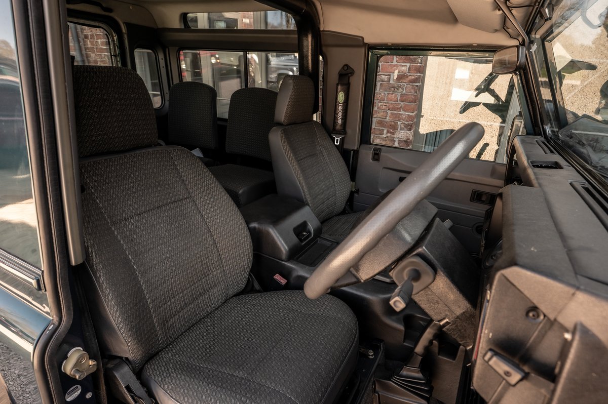 50th 366 CSG Automotive Land Rover Specialists 4365