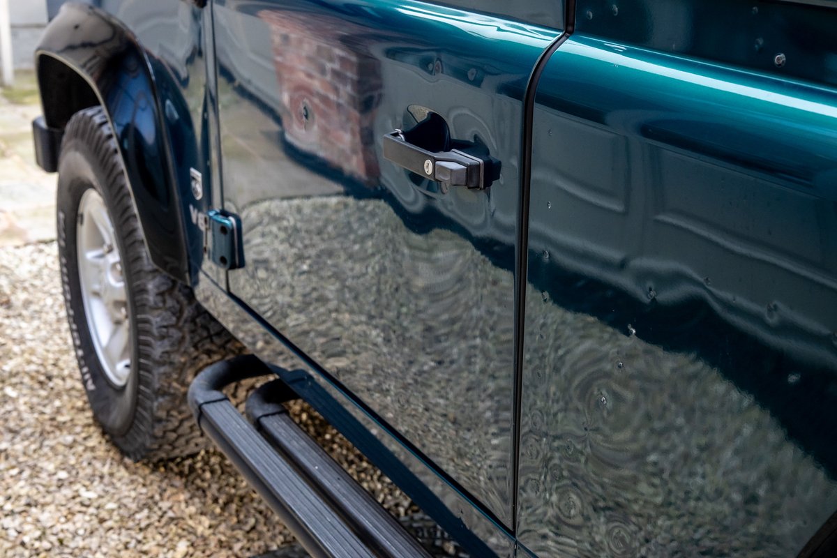 50th 366 CSG Automotive Land Rover Specialists 9002