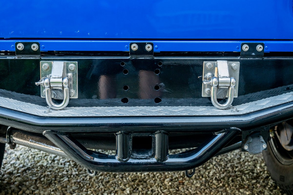 50th No 256 CSG Automotive Land Rover Specialists 8809