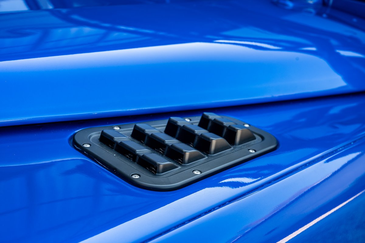 50th No 256 CSG Automotive Land Rover Specialists 8840