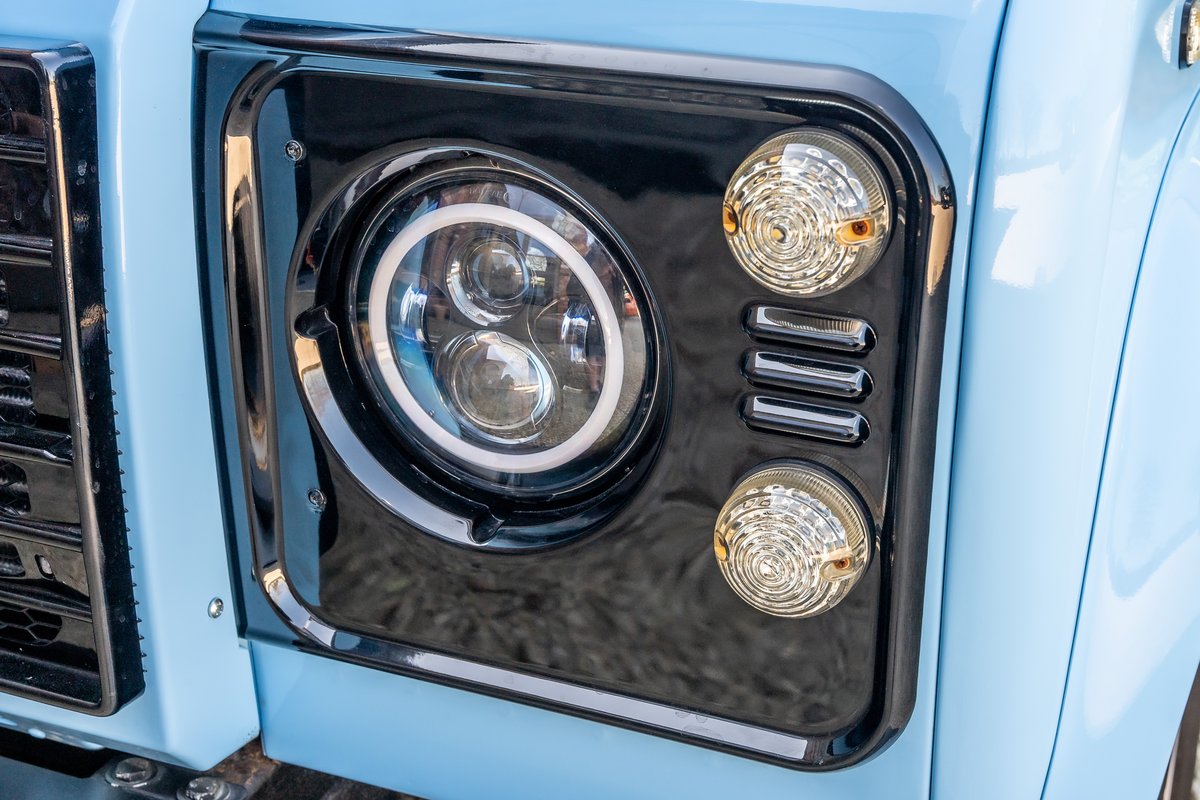 CU09OCO Baby Blue CSG Automotive Land Rover Specialists 8683