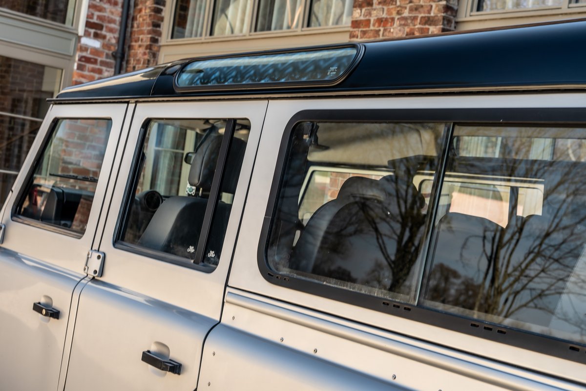 FG59ULD Silver 110 CSG Automotive Land Rover Specialists 9738