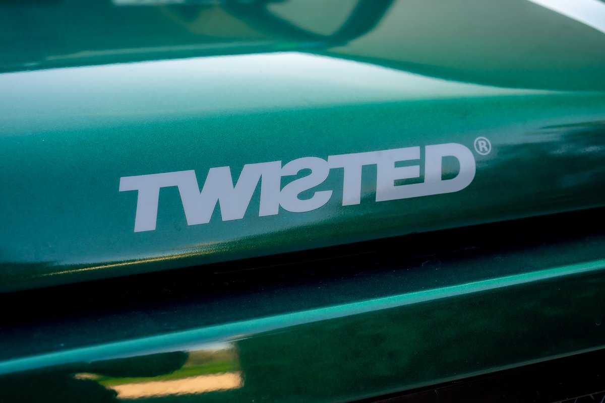 MK06BPY Green Twisted CSG Automotive Land Rover Specialists 8195