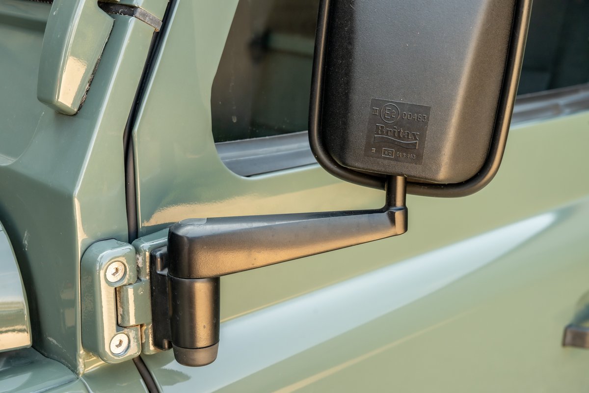 MV58GWF Kewsick Green Plough CSG Automotive Land Rover Specialists 9507